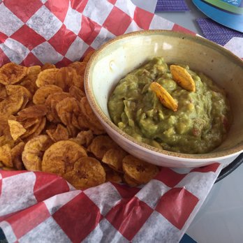 Tropics Pool Bar - Hilton Orlando - guacamole with plantain chips - Sports Bars Near Me - Orlando, Florida