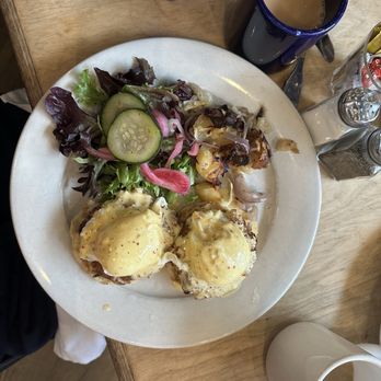 Winkel - Crabcake Benedict - Breakfast & Brunch Near Me - Philadelphia, Pennsylvania Winkel - Crabcake Benedict - Breakfast & Brunch Near Me - Philadelphia, Pennsylvania