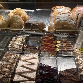 Café Mozart - Cafes Near Me - Vienna, 9
