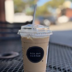 Blk Dot Coffee - Vanilla Latte