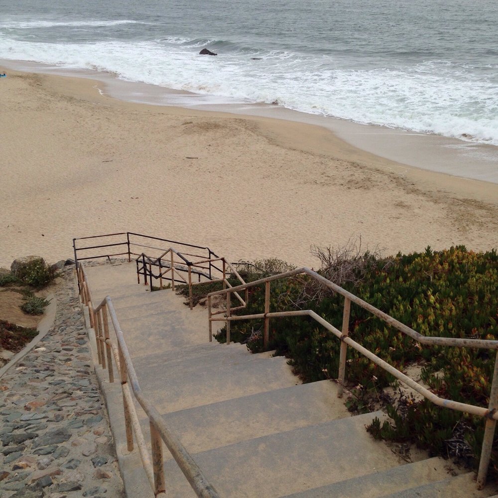 Miramontes Point Beach - Stairs - Beaches Near Me - Half Moon Bay, California Miramontes Point Beach - Stairs - Beaches Near Me - Half Moon Bay, California