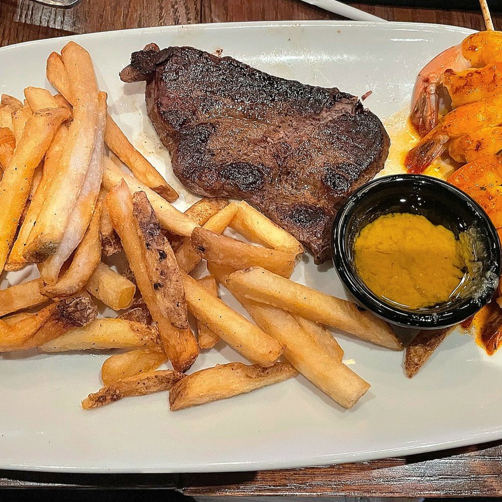 LongHorn Steakhouse - Renegade Sirloin & Redrock Grilled Shrimp w/Fries - Steakhouses Near Me - North Haven, Connecticut LongHorn Steakhouse - Renegade Sirloin & Redrock Grilled Shrimp w/Fries - Steakhouses Near Me - North Haven, Connecticut