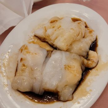Empire Garden Restaurant - Shrimp with flat rice noodles - Dim Sum Near Me - Boston, Massachusetts