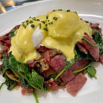 Boon Fly Cafe - Corned Beef Hash - American Near Me - Napa, California
