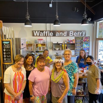 Waffle and Berry - Waffles Near Me - Honolulu, Hawaii