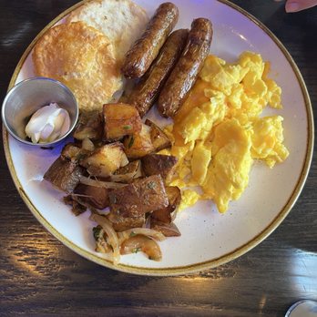 Makers Union - Big Breakfast Plate - American Near Me - Arlington, Virginia Makers Union - Big Breakfast Plate - American Near Me - Arlington, Virginia