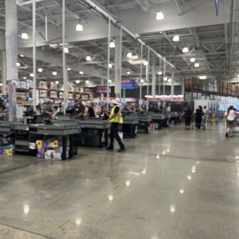 Costco Wholesale - Grocery Near Me - Van Nuys, California