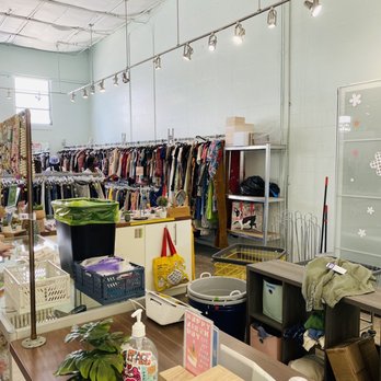Avalon Exchange - Inside - Women's Clothing Near Me - Winter Park, Florida