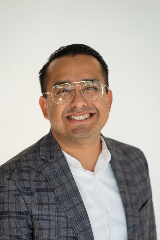 Juan P Banda, M.A - Licensed Marriage and Family Therapist - grief counselor in Santa Ana, CA