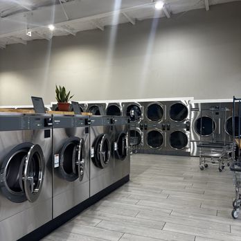 Seashore Washateria - Washers and dryers - Laundromat Near Me - Katy, Texas Seashore Washateria - Washers and dryers - Laundromat Near Me - Katy, Texas