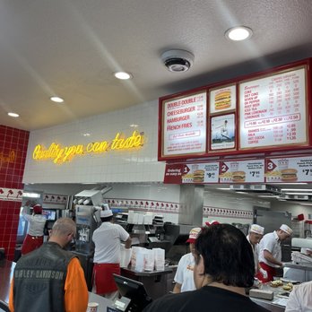 In-N-Out Burger - Fast Food Near Me - Moreno Valley, California