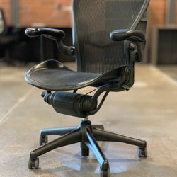 Everything For Offices - Pre-Owned Herman Miller Aeron Chair