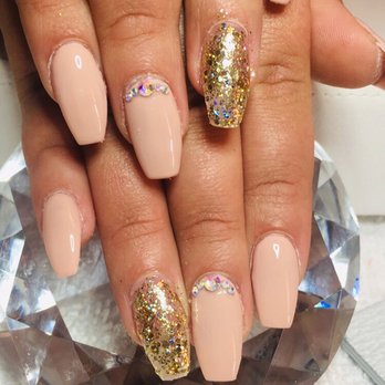 Virtue Nail Gallery - Acrylic set - Nail Technicians Near Me Virtue Nail Gallery - Acrylic set - Nail Technicians Near Me
