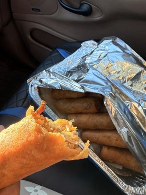 Cha Ca Long Phung by null