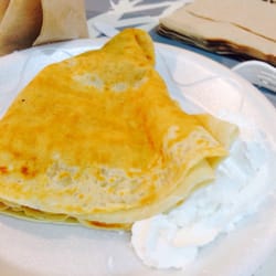 Music City Crepes - Photo doesn't do it justice..... The BEST Strawberry & Whipped Creme Crepe . Yummmmmy