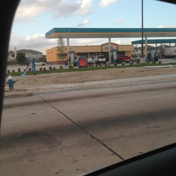 Valero - Gas Stations Near Me - Houston, Texas