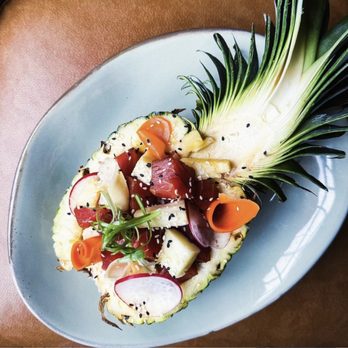 Common Restaurant  - Poke in the Pineapple - Cocktail Bars Near Me - Savannah, Georgia