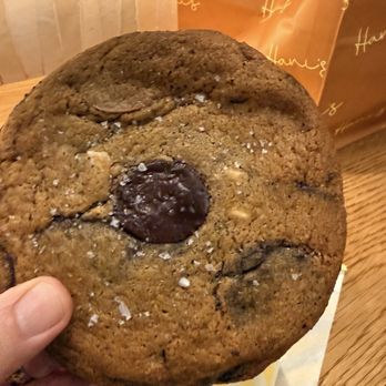 Hani's Bakery - The best chocolate chip cookie I had this year - Bakeries Near Me - New York, New York