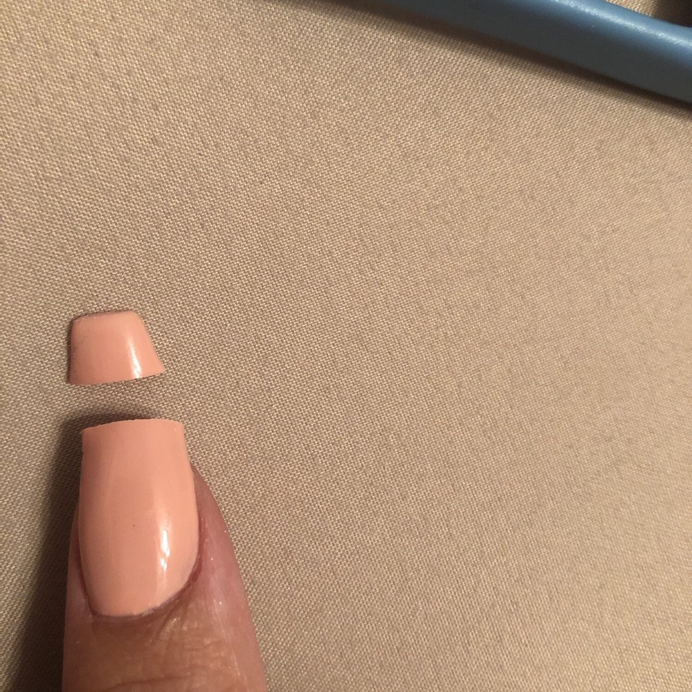 Lee Nails - Another broken nail - Nail Salons Near Me - Chicago, Illinois Lee Nails - Another broken nail - Nail Salons Near Me - Chicago, Illinois