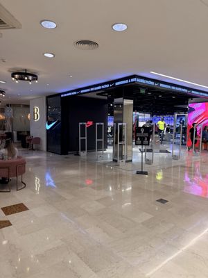 Galerías Pacífico by null