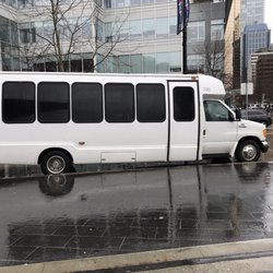 Coast Adventure Group - The shuttle bus in Vancouver