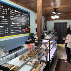 Mr. Bob's Do-Nuts