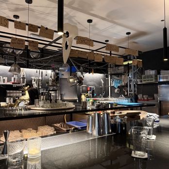 Liquid Diet - Cocktail Bars Near Me - Las Vegas, Nevada