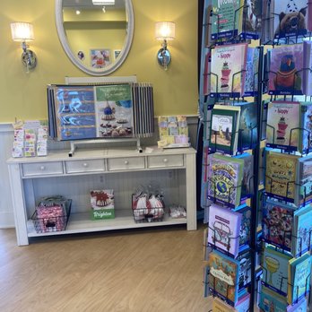 Nothing Bundt Cakes - Bakeries Near Me - Avon, Indiana