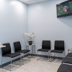 OnPoint Urgent Care - Our waiting room is welcoming and relaxing.