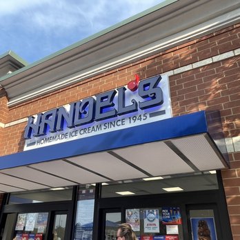 Handel's Homemade Ice Cream Cornelius  - Front of shop - Ice Cream & Frozen Yogurt Near Me - Cornelius, North Carolina