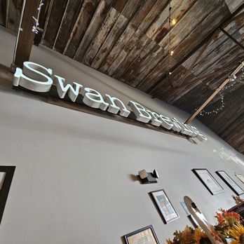 Swan Brewing - Decor - Breweries Near Me - Lakeland, Florida Swan Brewing - Decor - Breweries Near Me - Lakeland, Florida