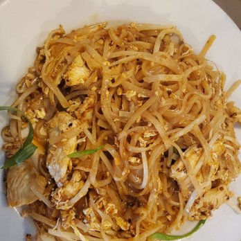 Thai Basil Restaurant - Chicken Pad Thai - Thai Near Me - Sevierville, Tennessee Thai Basil Restaurant - Chicken Pad Thai - Thai Near Me - Sevierville, Tennessee
