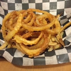 Sam Adams Brewpub - Best of Both Worlds