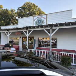 Millstone Restaurant & Country Store - Millstone Restaurant