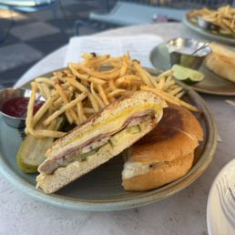 Cubano