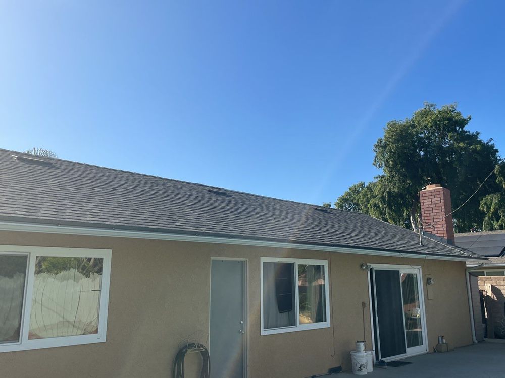 Slide of A&M Roofing and Gutters