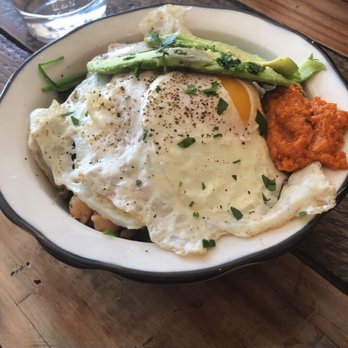 Slimak - Grain bowl from the brunch menu - Coffee & Tea Near Me - Brooklyn, New York