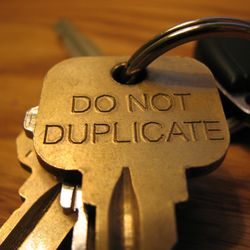 The San Jose Locksmith - A business in San Jose called for locksmith service and wanted commercial grade keys that say Do Not Duplicate.