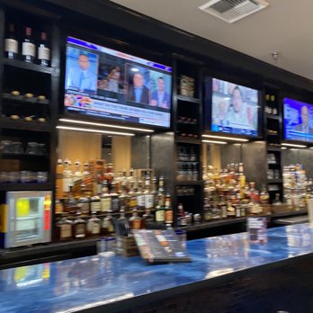 Big Blue Smokehouse - a bar with multiple televisions - Barbeque Near Me - Hazard, Kentucky
