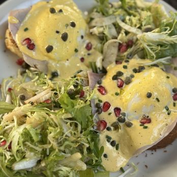 Urth Caffé-Pasadena - Eggs Benedict Canyon with Italian Ham - Cafes Near Me - Pasadena, California Urth Caffé-Pasadena - Eggs Benedict Canyon with Italian Ham - Cafes Near Me - Pasadena, California