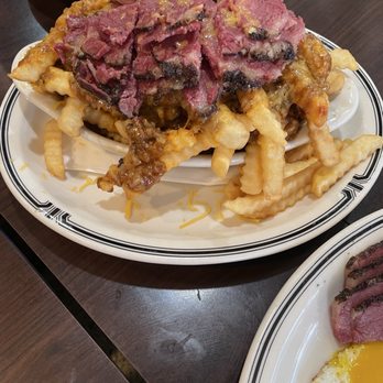Langer's Delicatessen - Pastrami Chili Cheese Fries - Delis Near Me - Los Angeles, California Langer's Delicatessen - Pastrami Chili Cheese Fries - Delis Near Me - Los Angeles, California