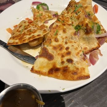 Blind Owl Brewery - Veggie quesadilla - Brewpubs Near Me - Indianapolis, Indiana