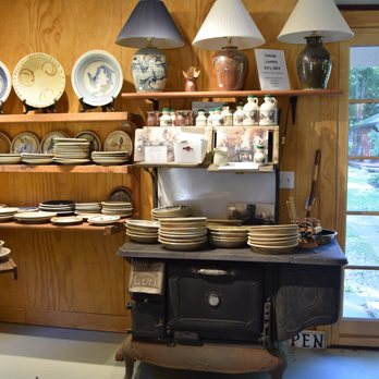 Cornwall Bridge Pottery Store - Home Decor Near Me - Cornwall Bridge, Connecticut