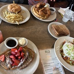 Mini California Benedict, Hash Brown Skillet, Fried Chicken and Waffle Kids Cheeseburger Mini California Benedict, Hash Brown Skillet, Fried Chicken and Waffle Kids Cheeseburger