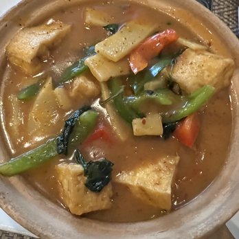 Saap Lao Thai Cuisine - Curry - Thai Near Me - New Castle, Delaware