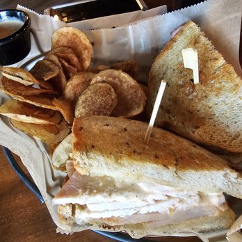 Full On Craft Eats & Drinks - Ruby - Bars Near Me - Rockville, Maryland