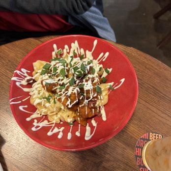 Drake's - Buffalo Chicken Mac 'N Cheese - Burgers Near Me - Burlington, North Carolina