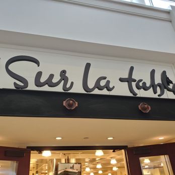 Sur La Table - Store pic - Kitchen Supplies Near Me - King of Prussia, Pennsylvania