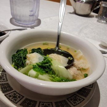 Mon Nan - Pork and Shrimp Wonton Soup - Chinese Near Me - Montreal, Quebec