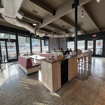 Pagliacci Pizza - the inside of a restaurant - Pizza Near Me - Bellevue, Washington